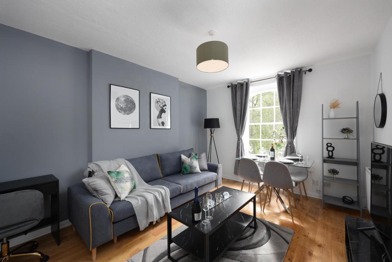 Modern One Bedroom Apartment Next To Old Street Londen Buitenkant foto