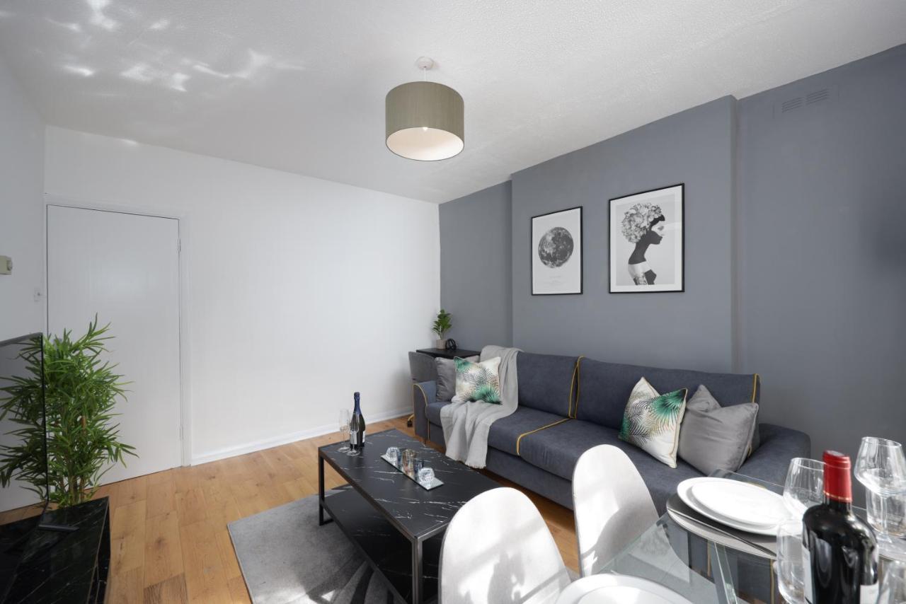 Modern One Bedroom Apartment Next To Old Street Londen Buitenkant foto